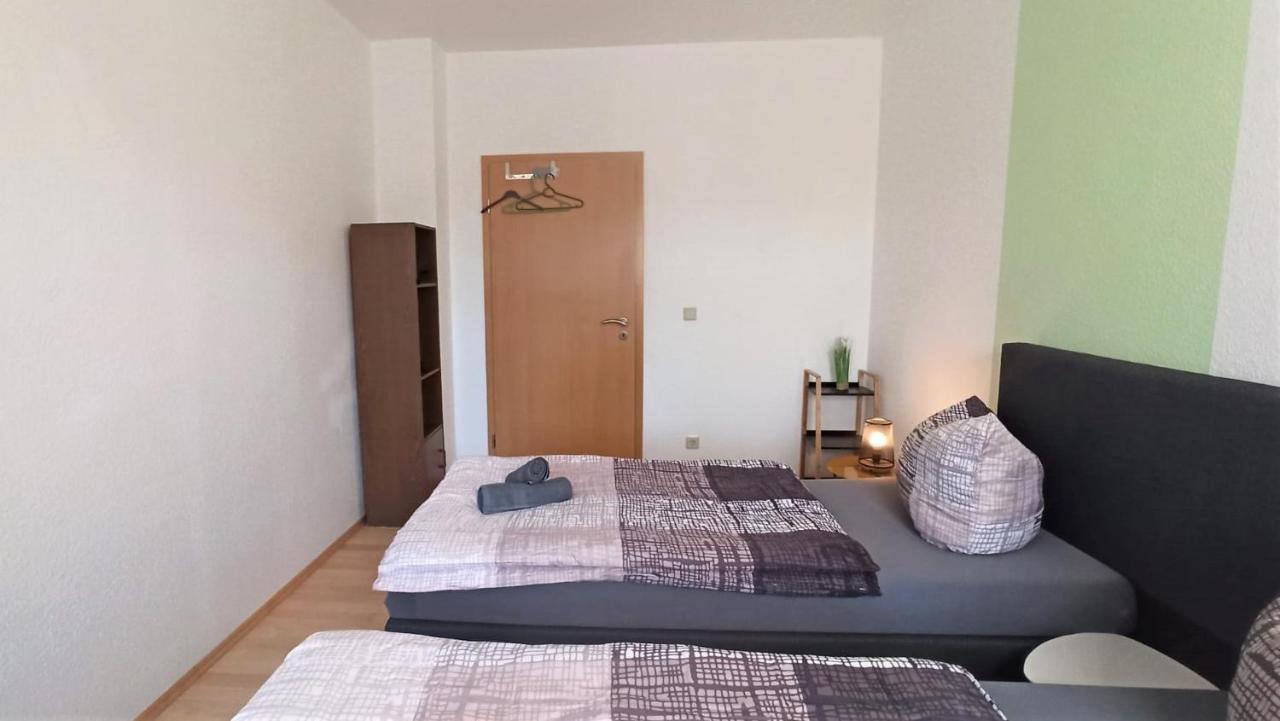 Apartment Fuer Bis Zu 7 Personen Mit Balkon Halberstadt Extérieur photo