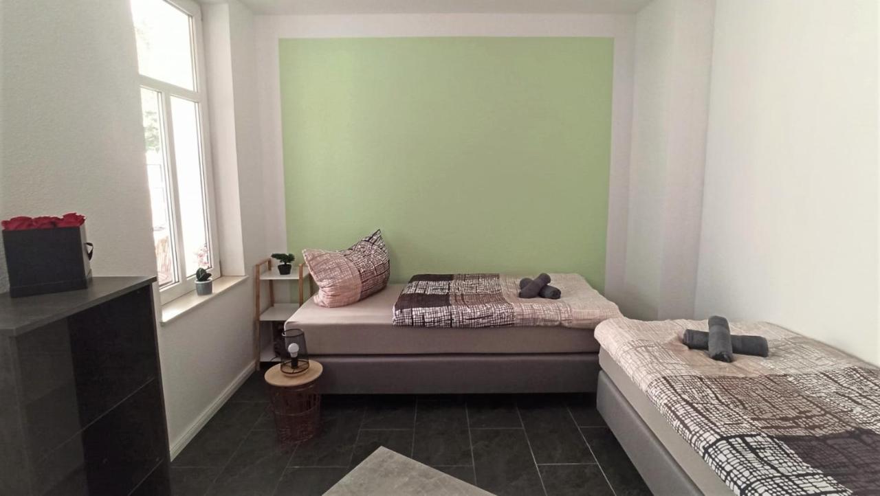 Apartment Fuer Bis Zu 7 Personen Mit Balkon Halberstadt Extérieur photo