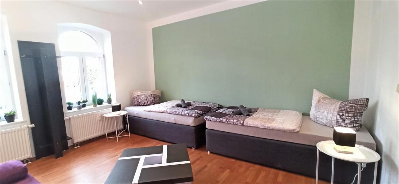 Apartment Fuer Bis Zu 7 Personen Mit Balkon Halberstadt Extérieur photo