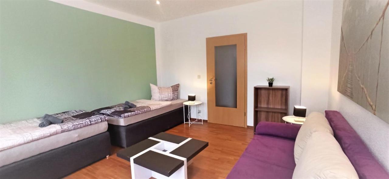 Apartment Fuer Bis Zu 7 Personen Mit Balkon Halberstadt Extérieur photo